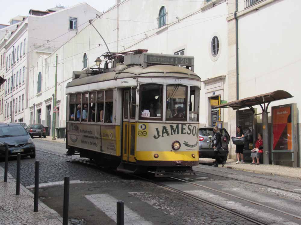 Lisbon walkaround by brushvox 037