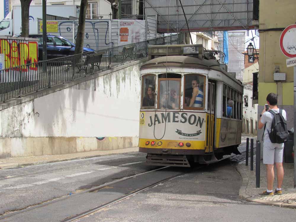 Lisbon walkaround by brushvox 038