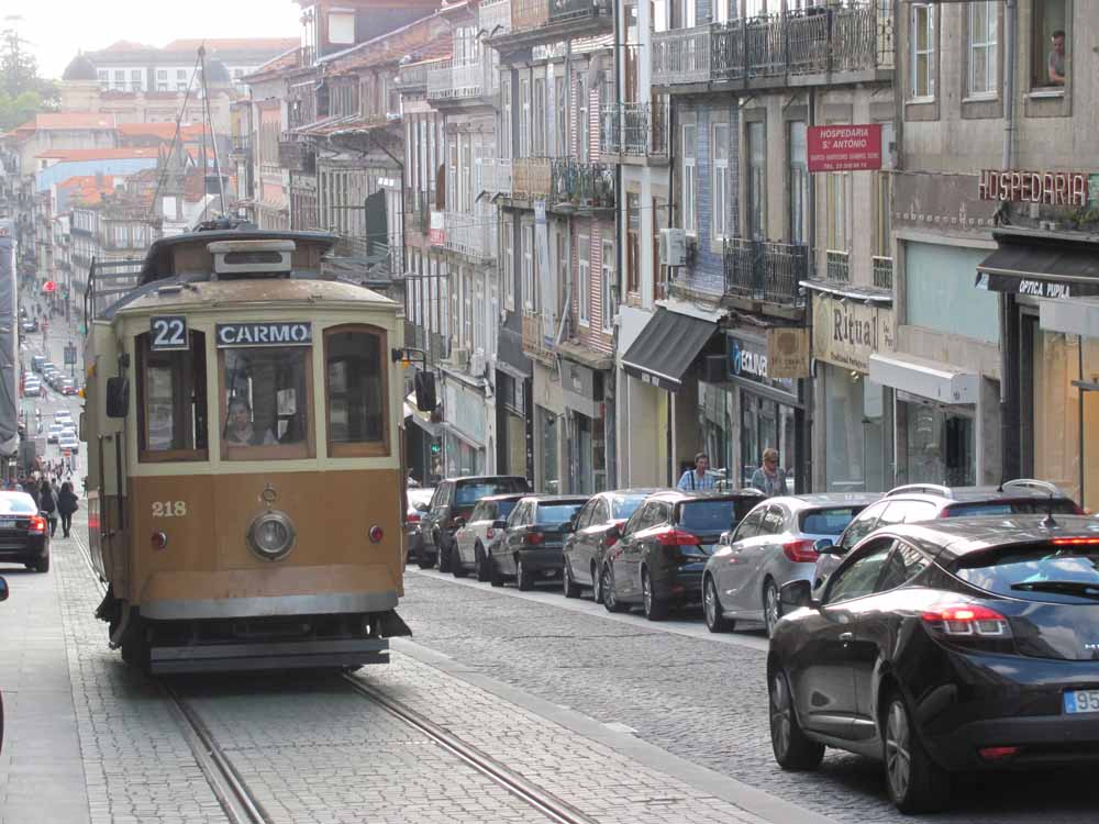 Snapshots from Porto102