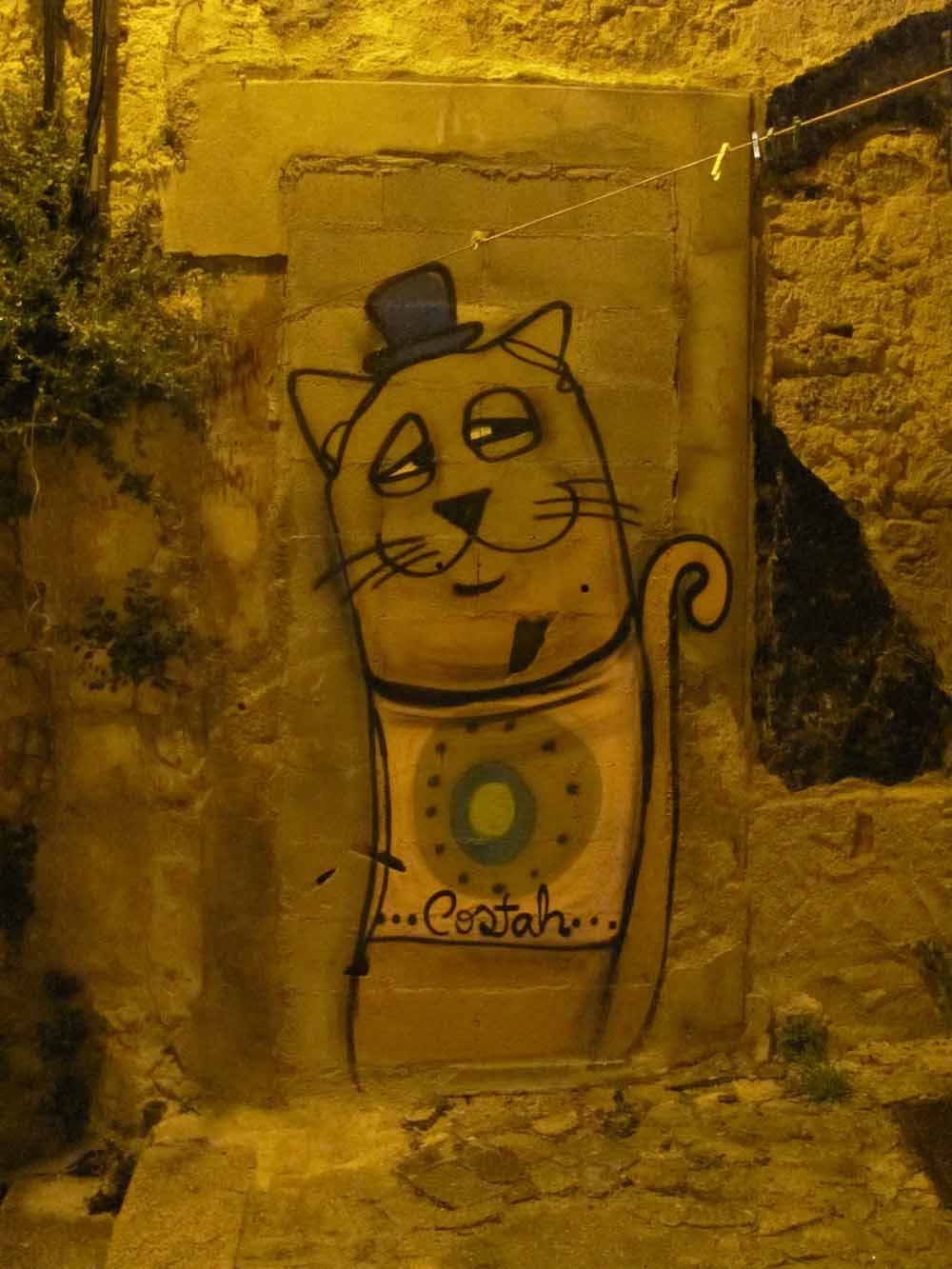 Street art from Porto15